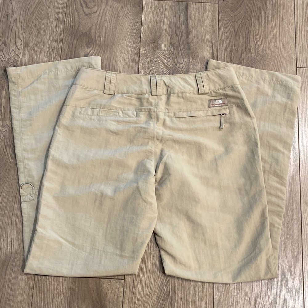 NWOT The North Face Tan Convertible Nylon Hiking Active Pants Size 6 - Picture 4 of 16